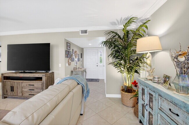 Photo - 75 Venetian Dr Unidad A-2