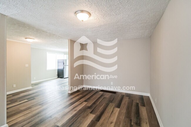 Photo - 1360 Forest Hill Rd