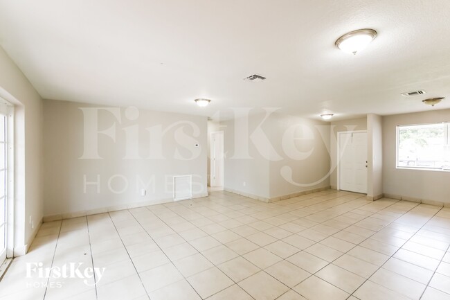 Photo - 4115 NW 185th St