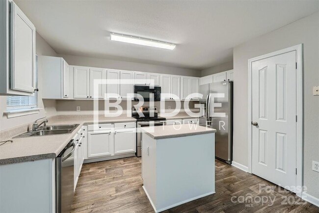 Photo - 2100 Cranberry Woods Ct