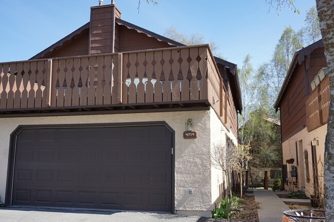 Building Photo - 4714 Mills Dr