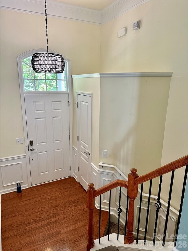 Photo - 1104 Drayton Ct