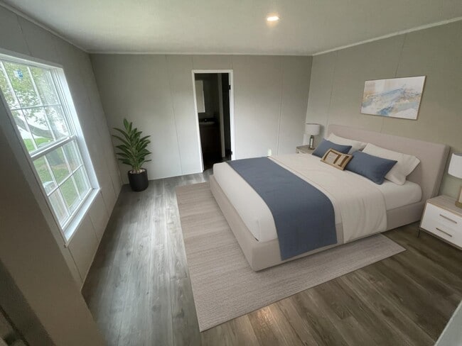 Photo - 47 Claremont St