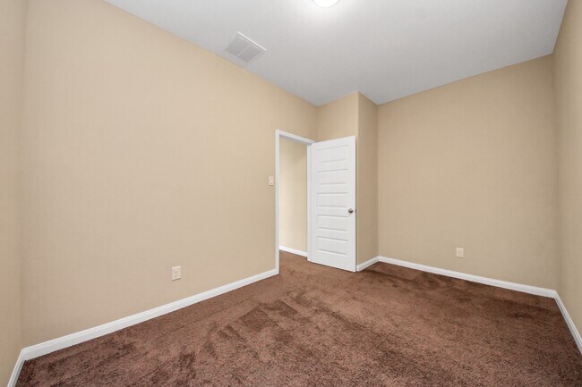 Photo - 27419 Canyon Reach Dr