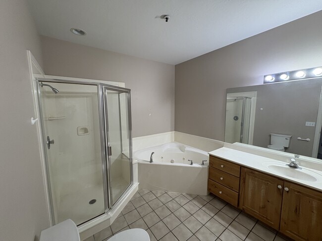 Photo - 350 N Fairway Dr