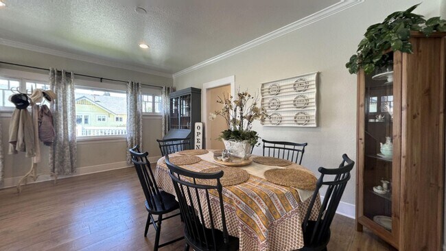 Photo - 5293 Magnolia Ave. Unit Front House