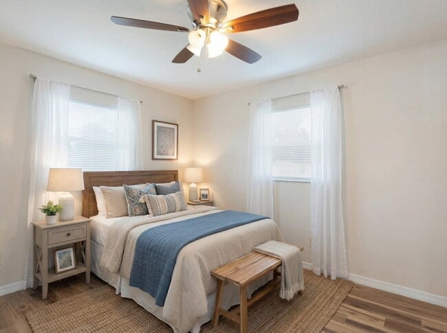 Photo - MOVE IN WITH ZERO DEPOSIT - UPDATED 3 BEDROOM HOME IN VENICE