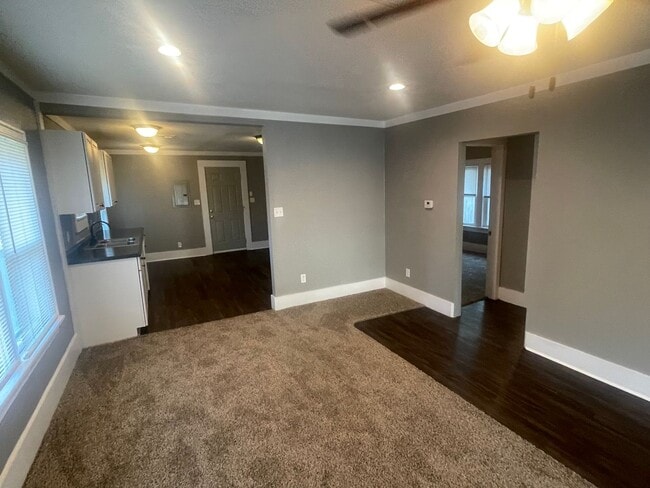 Photo - All brand new and updated, conveniently located in the heart of Norman!