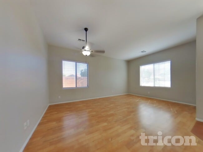 Photo - 20834 N Jones Ct