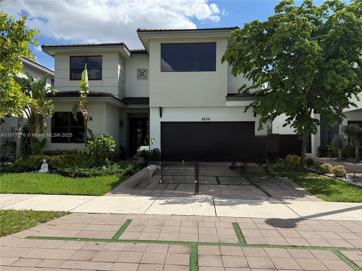 Photo - 8836 NW 161st Terrace Casa