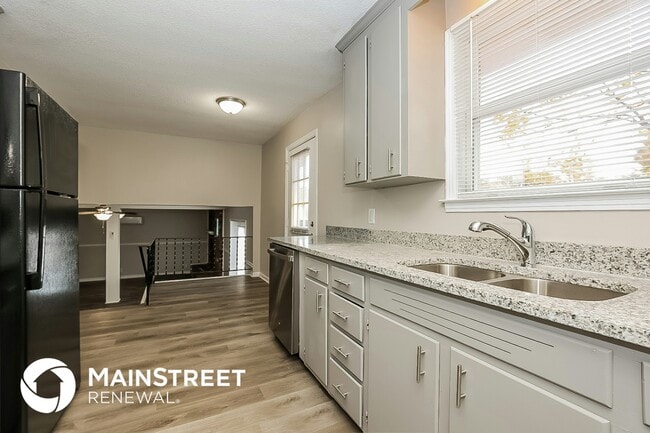 Photo - 104 Jonesboro Ct