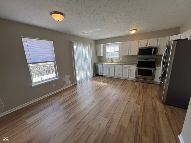 Photo - 11205 Founders Pl