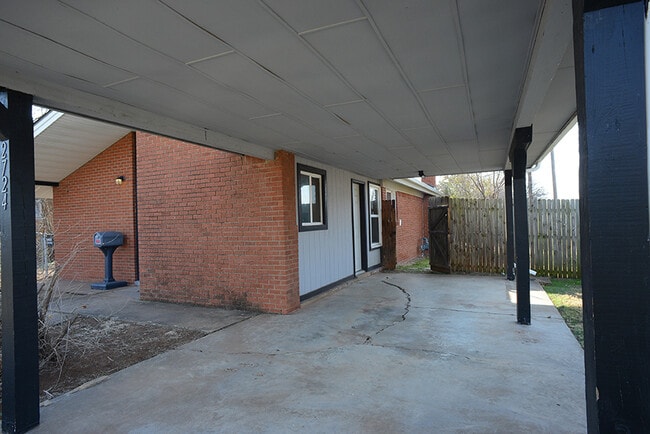 Photo - 2724 NW 48th St