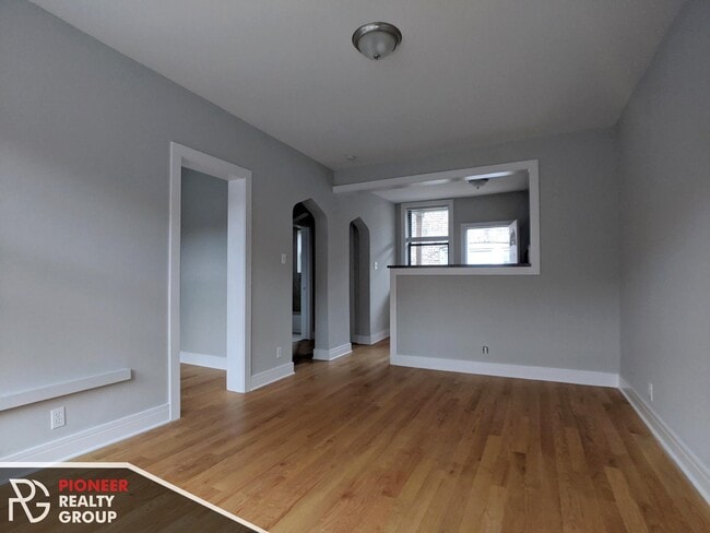 Photo - 4419 N Wolcott Ave Unit B2