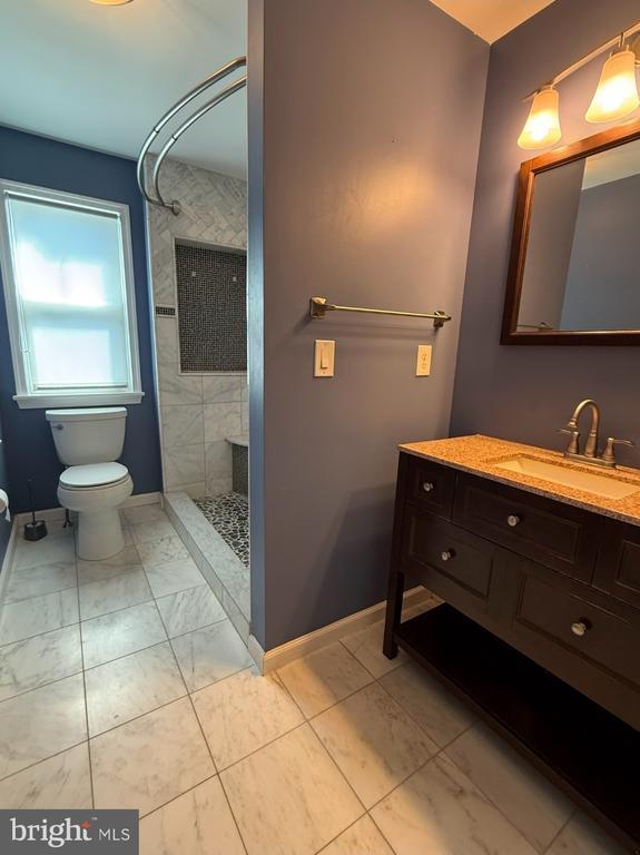 Photo - 21 #APT B Ave