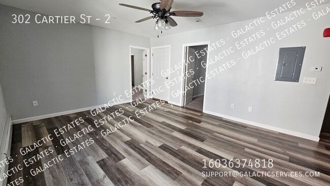 Photo - 302 Cartier St Unit 2
