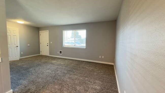 Photo - Updated 2 Bedroom Duplex in Hood River Heights