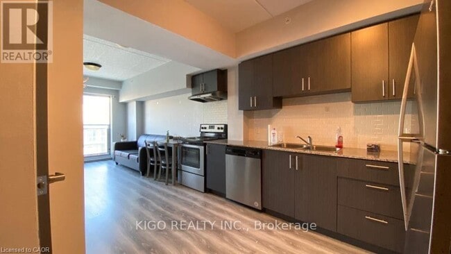 Photo - 275 Larch St Unit G-503