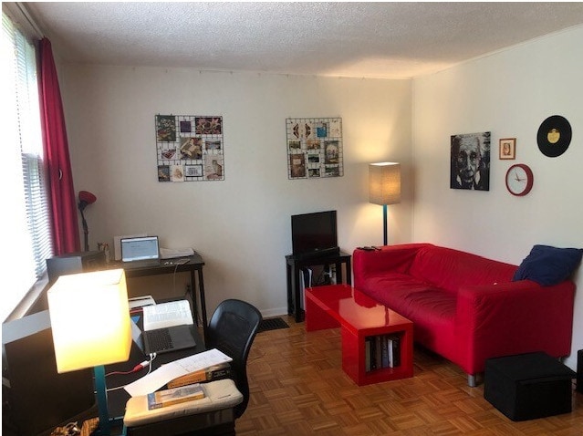 Photo - 222 S 9th St