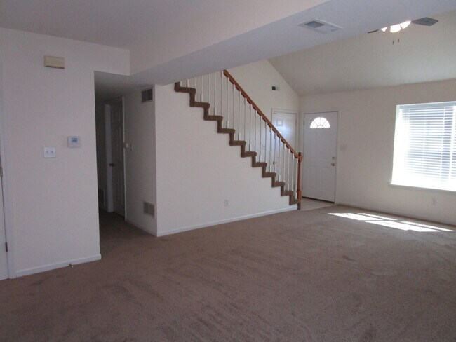 Photo - 5003 Betty Jean Way