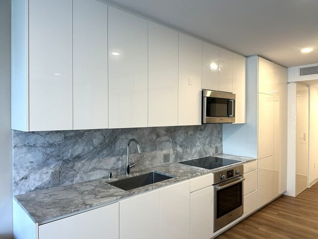 Photo - Aalii - Furnished Studio/1BA/1PK