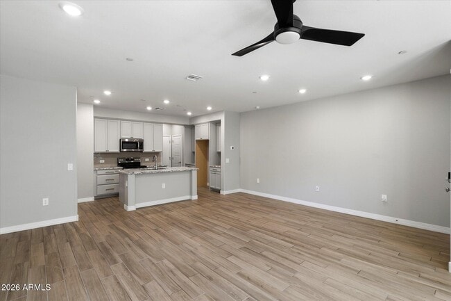 Photo - 1823 E Chelsea Ln