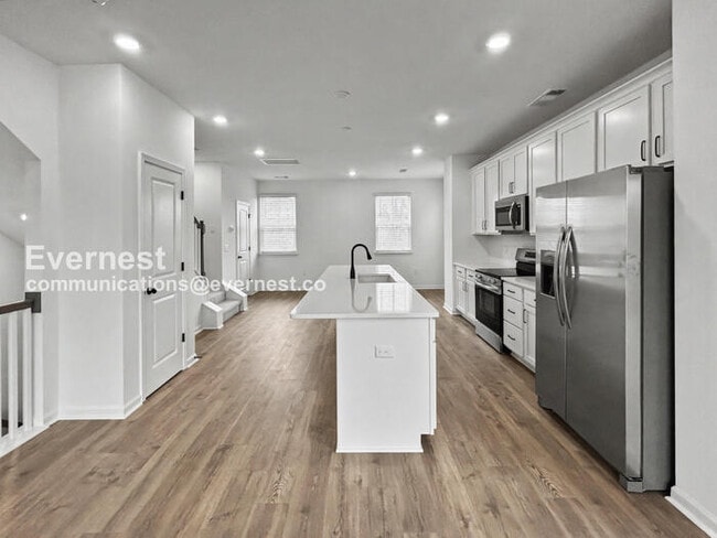 Photo - 456 Blair Rd