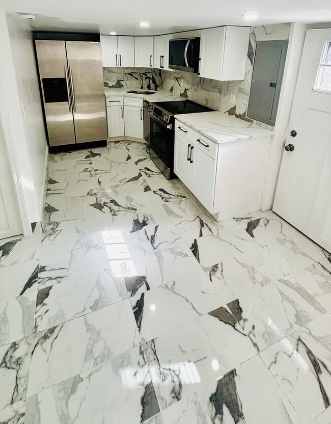 Photo - 18 Morton St Unidad 2