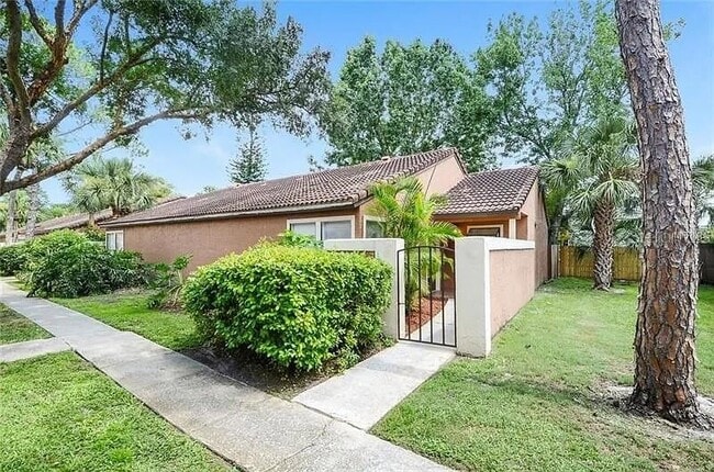 Building Photo - 668 Montego Bay Ct Unit 668 Rental