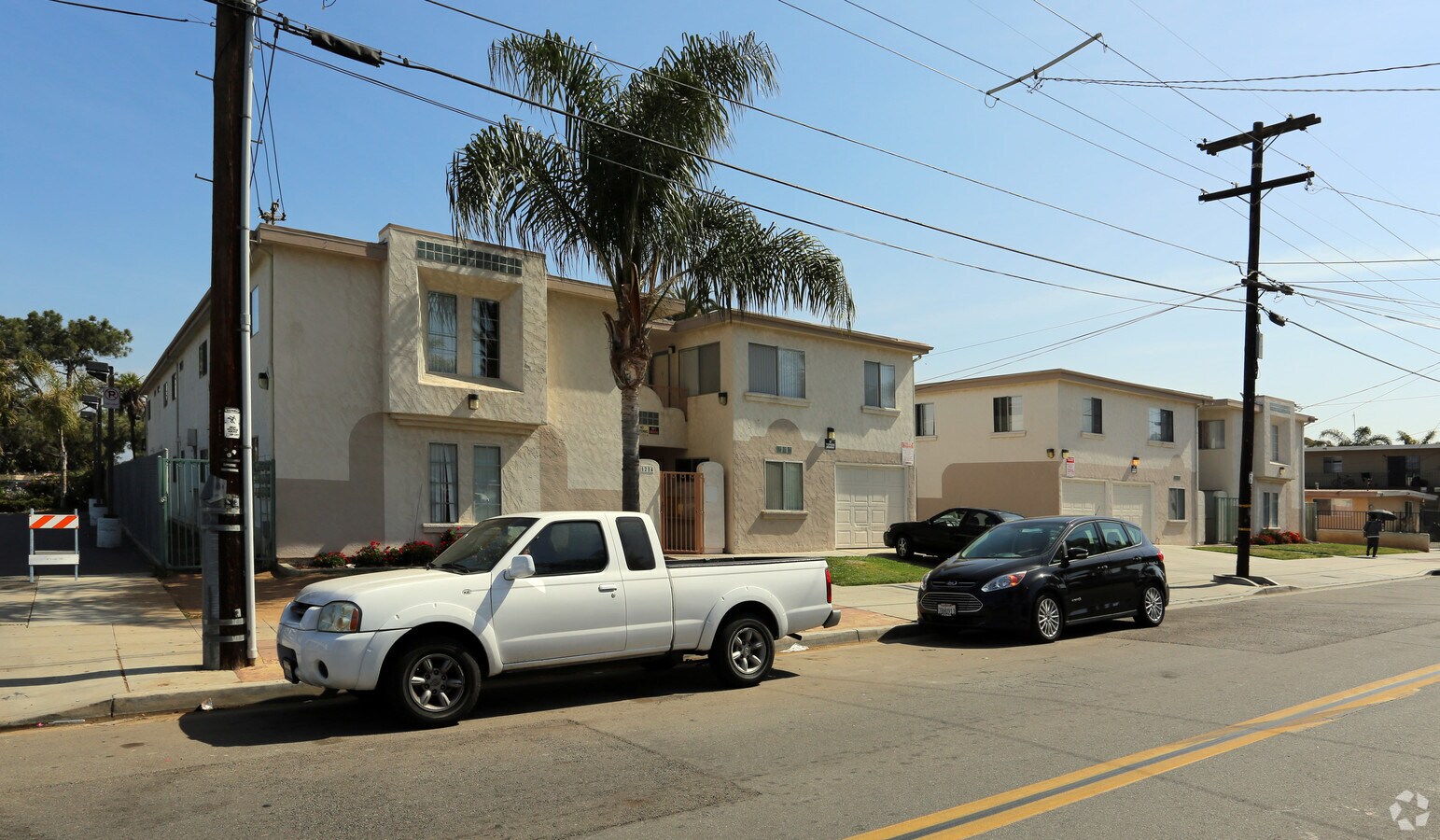 Photo - La Corona Apartments