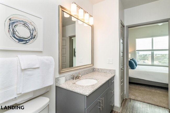 Photo - 7500 I-35 Unit 447