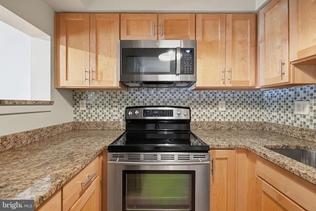 Photo - 1413 11th St NW Unit A