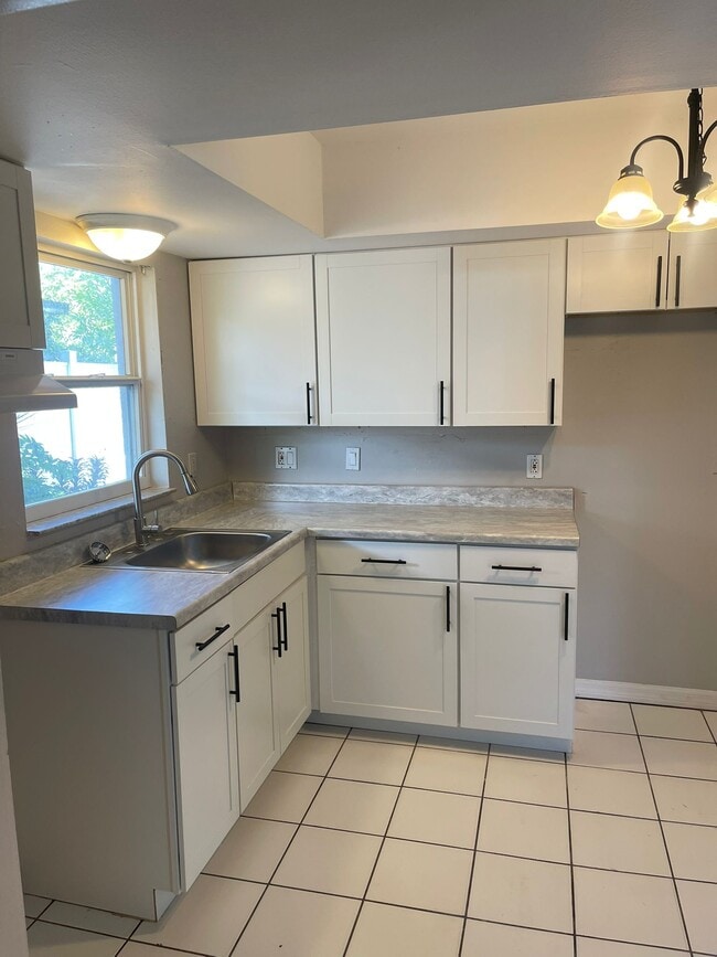 Photo - 5281 Bamboo Pl