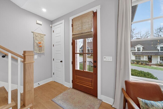 Photo - Great location, less than one mile from Historic Downtown Franklin.