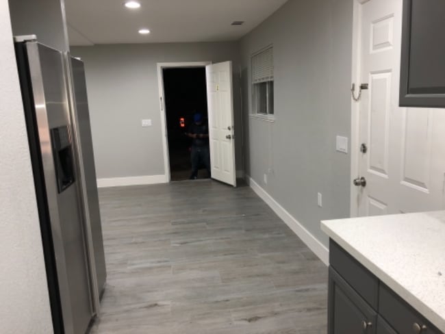 Photo - 1211 Center Ln Unit #2