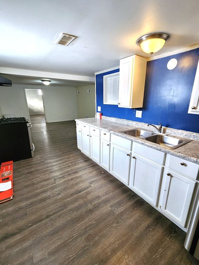 Photo - 653 S 69th St Unit A