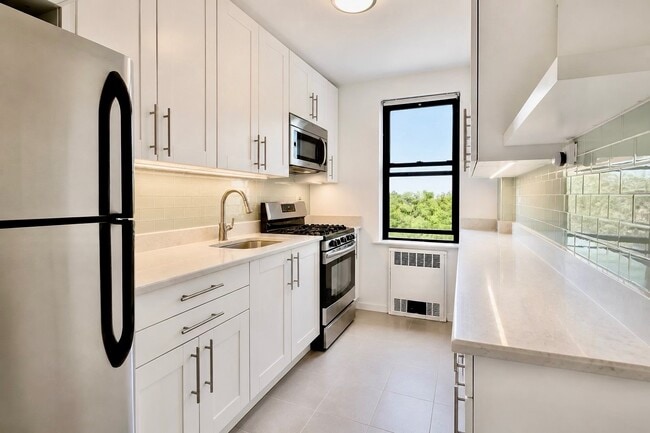 Photo - 1119 Ocean Pkwy Unit 3G