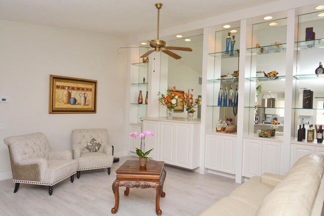 Photo - 1020 SW Balmoral Trce