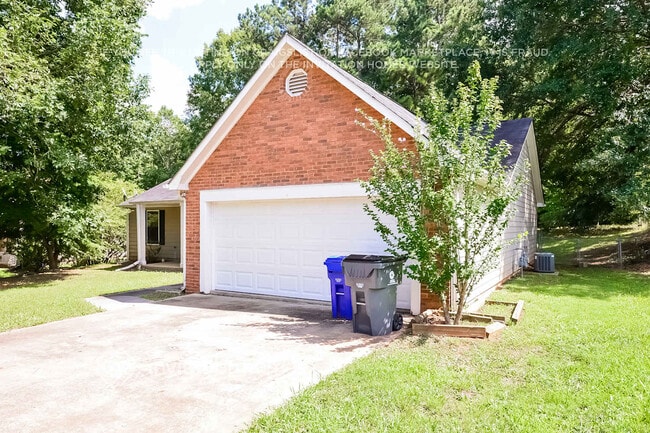 Photo - 213 Northbridge Dr
