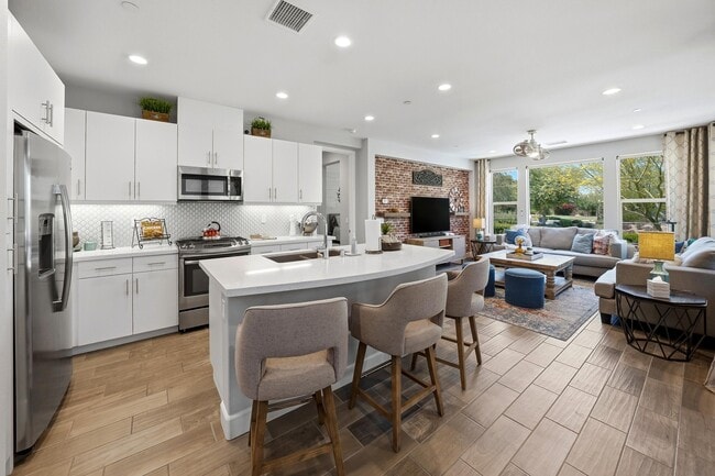 Photo - 82668 Rosewood Dr