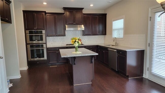 Photo - 840 Sunset Park Dr