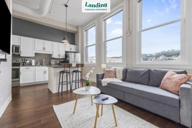 Photo - 1607 E Carson St Apartment Unit 401.1323234