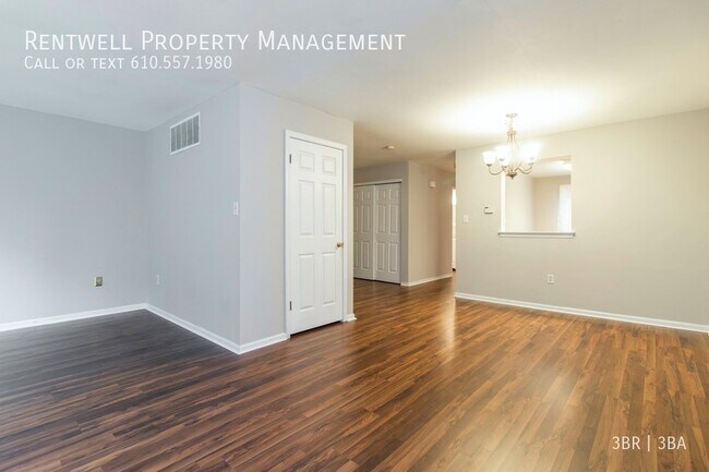 Photo - 3 Bed, 2.5 Bath in Perkiomen Woods HOA, 13...