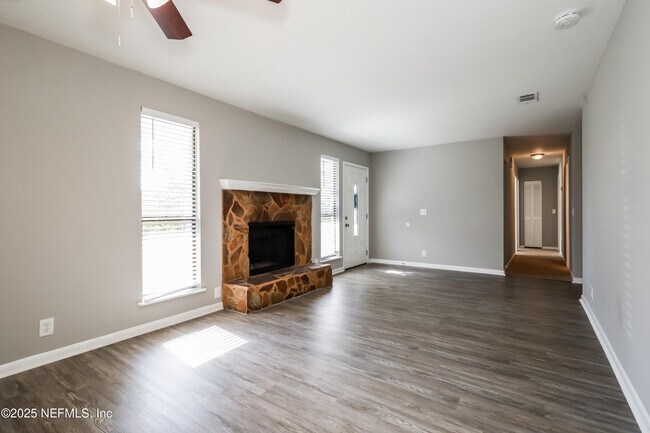 Photo - 8408 Rampart Rd