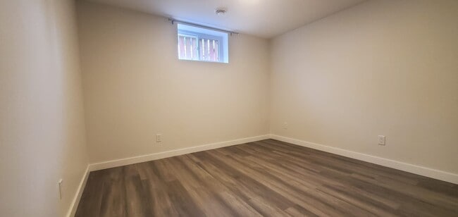 Photo - 194 Reid St Unit B