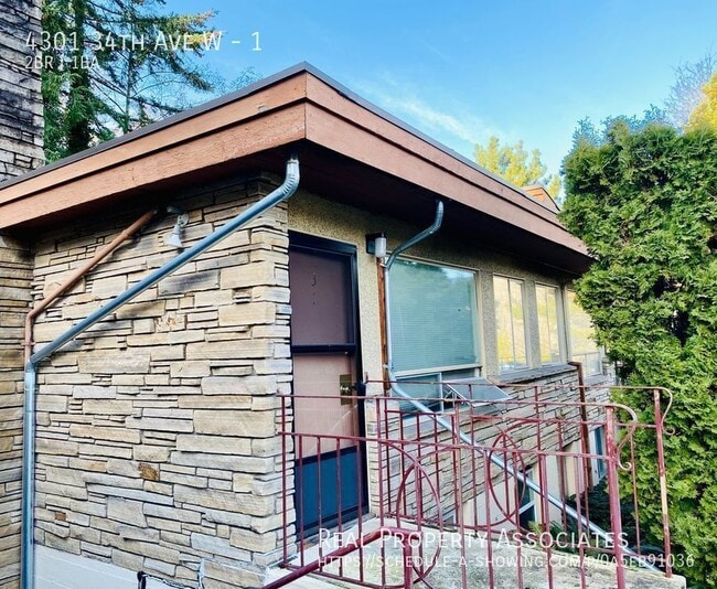 Building Photo - 4301 34th Ave W Unit 1