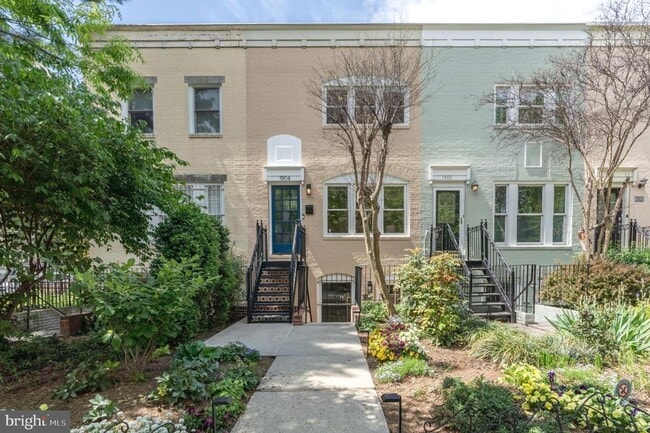 Building Photo - AMAZING Location in Dupont Circle 17th & T-One Bedroom/One Bathroom