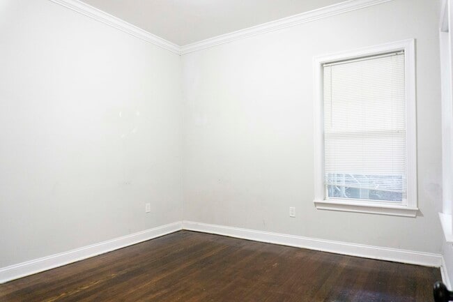 Photo - 18 Robeson St