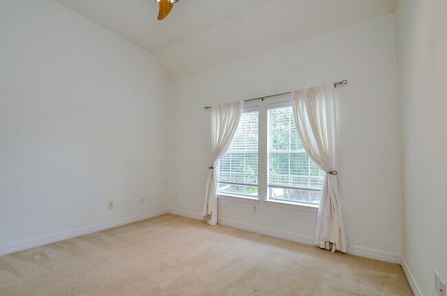 12522 Aliso Bend Ln