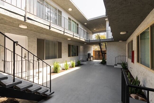 Photo - 11937 Avon Way